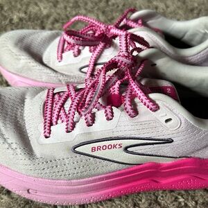 Brooks Ghost‎ Max 2 Fuchsia Pastel Orchid (Women's) - 120420-1B-669 Size 10